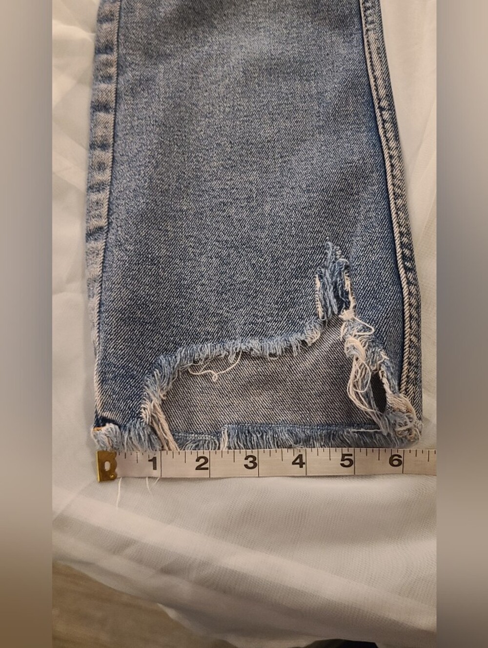 Good American Good Curve Women's Deconstructed Hem Blue Straight Leg Jeans, 29/8 - Picture 6 of 10